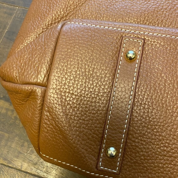 Dooney & Bourke Leather Logo Lock shoulder bag - Picture 9 of 16